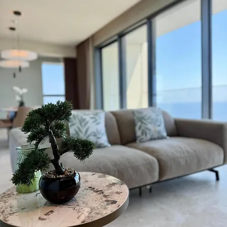 Mercury Luxe Panoramic Sea View *