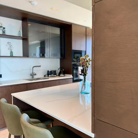 Mercury Luxe Panoramic Sea View Apartman